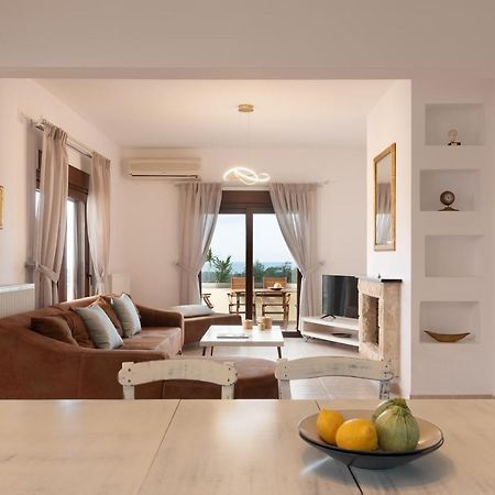 Family Villa Rousa In Rethymno With Pool, Bbq And Kids Area Лутра Экстерьер фото