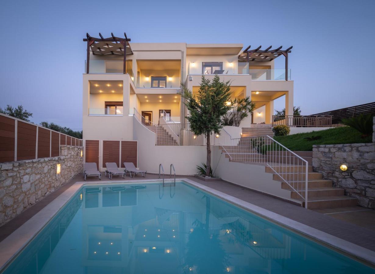 Family Villa Rousa In Rethymno With Pool, Bbq And Kids Area Лутра Экстерьер фото