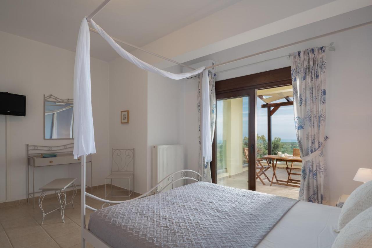 Family Villa Rousa In Rethymno With Pool, Bbq And Kids Area Лутра Экстерьер фото